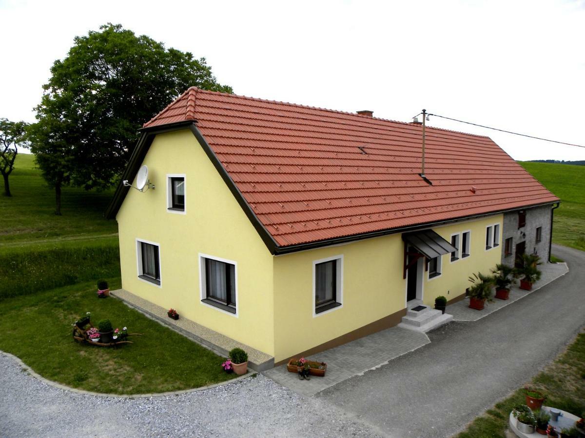 Gaestehaus Zur Alten Buche Eisengraberamt Экстерьер фото